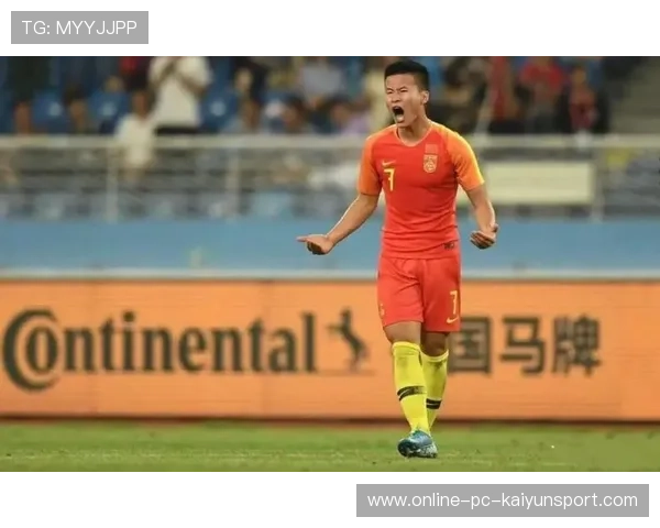 大连英博林良铭禁区劲射，球队锁定胜局