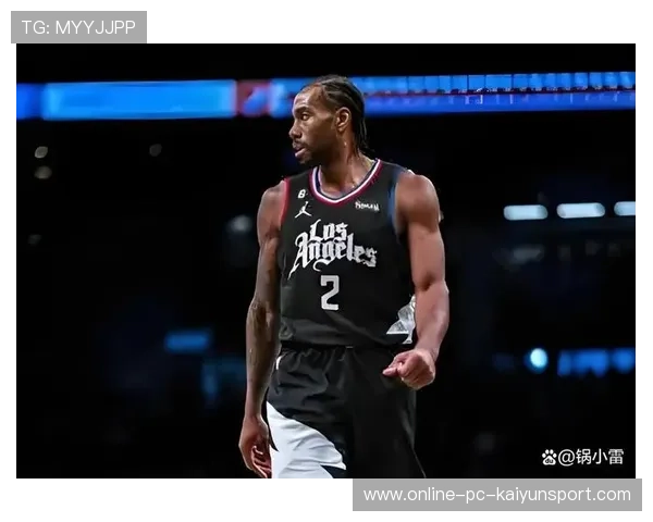 伦纳德底线接球补篮得手，快船守住领先